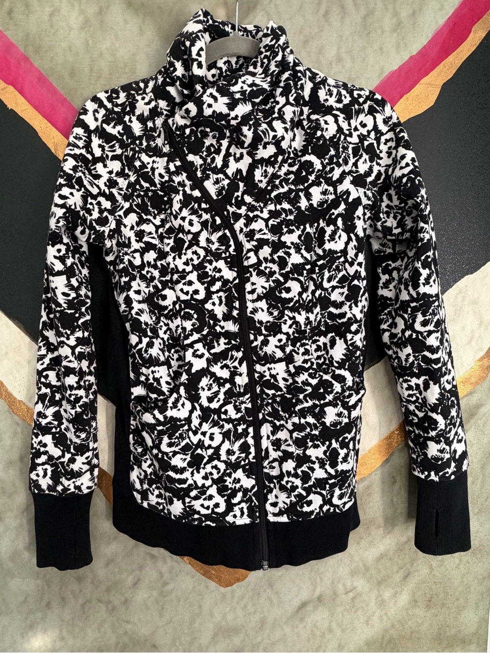 lululemon athletica Black & White abstract floral Jacket